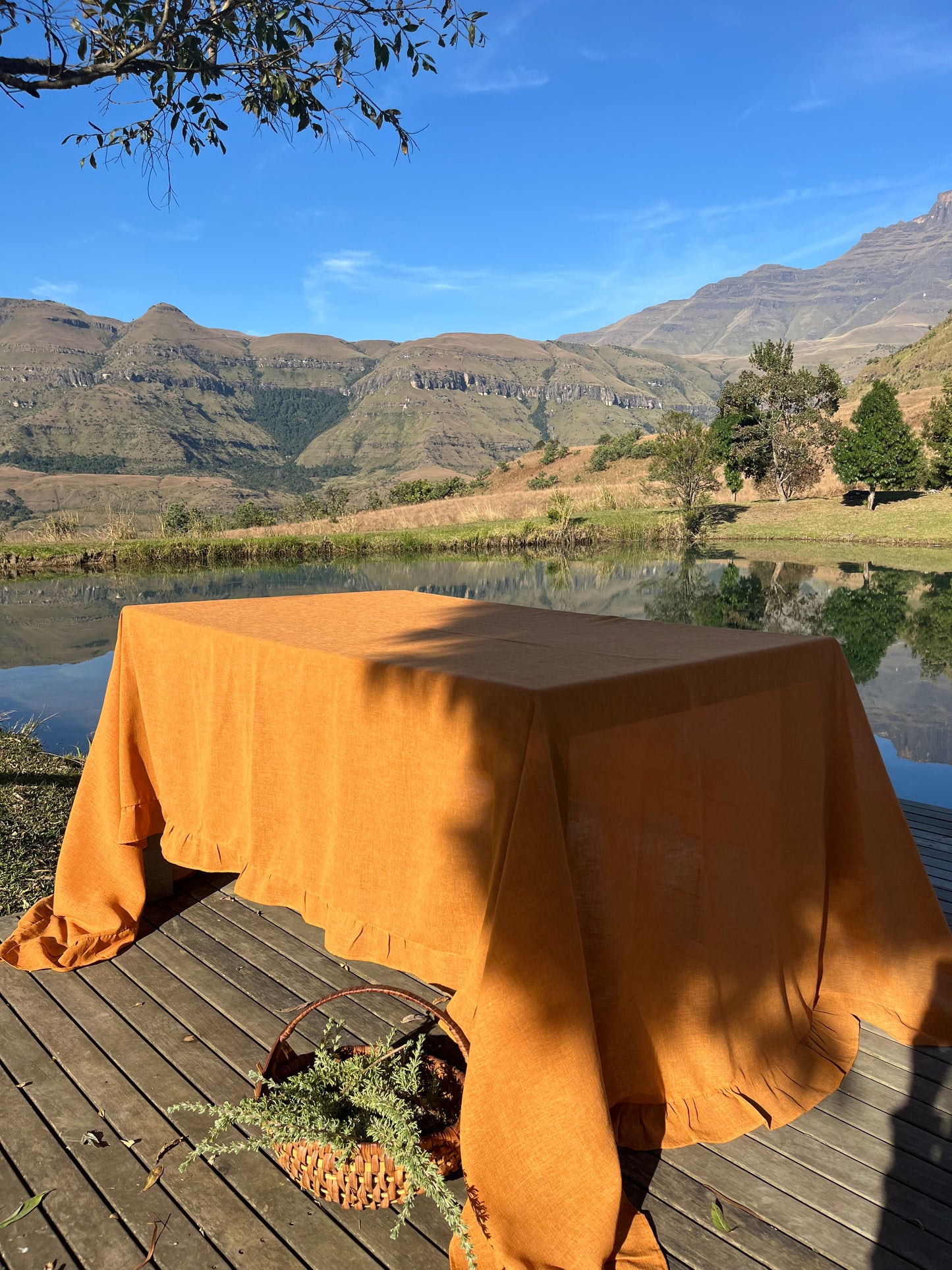 Copper tablecloth with frill