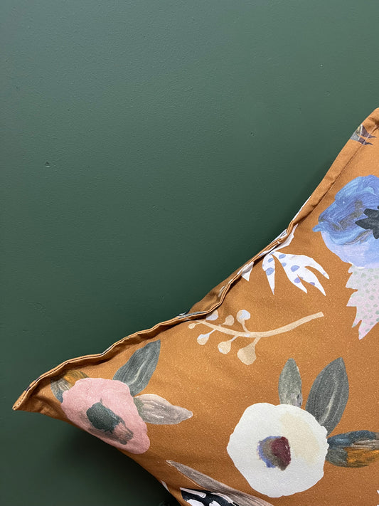 Abstract cushion