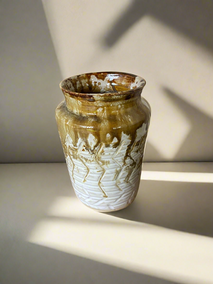 May vase