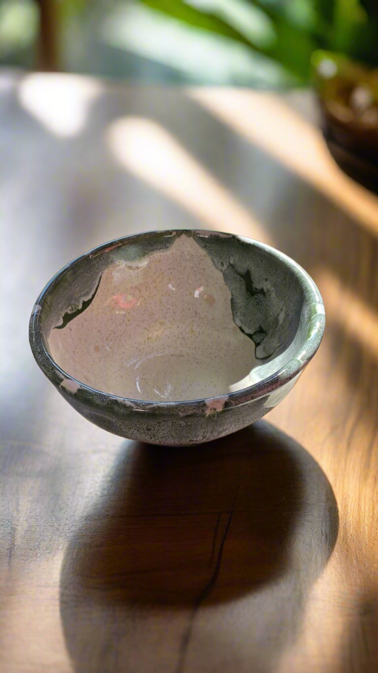 Lee bowl