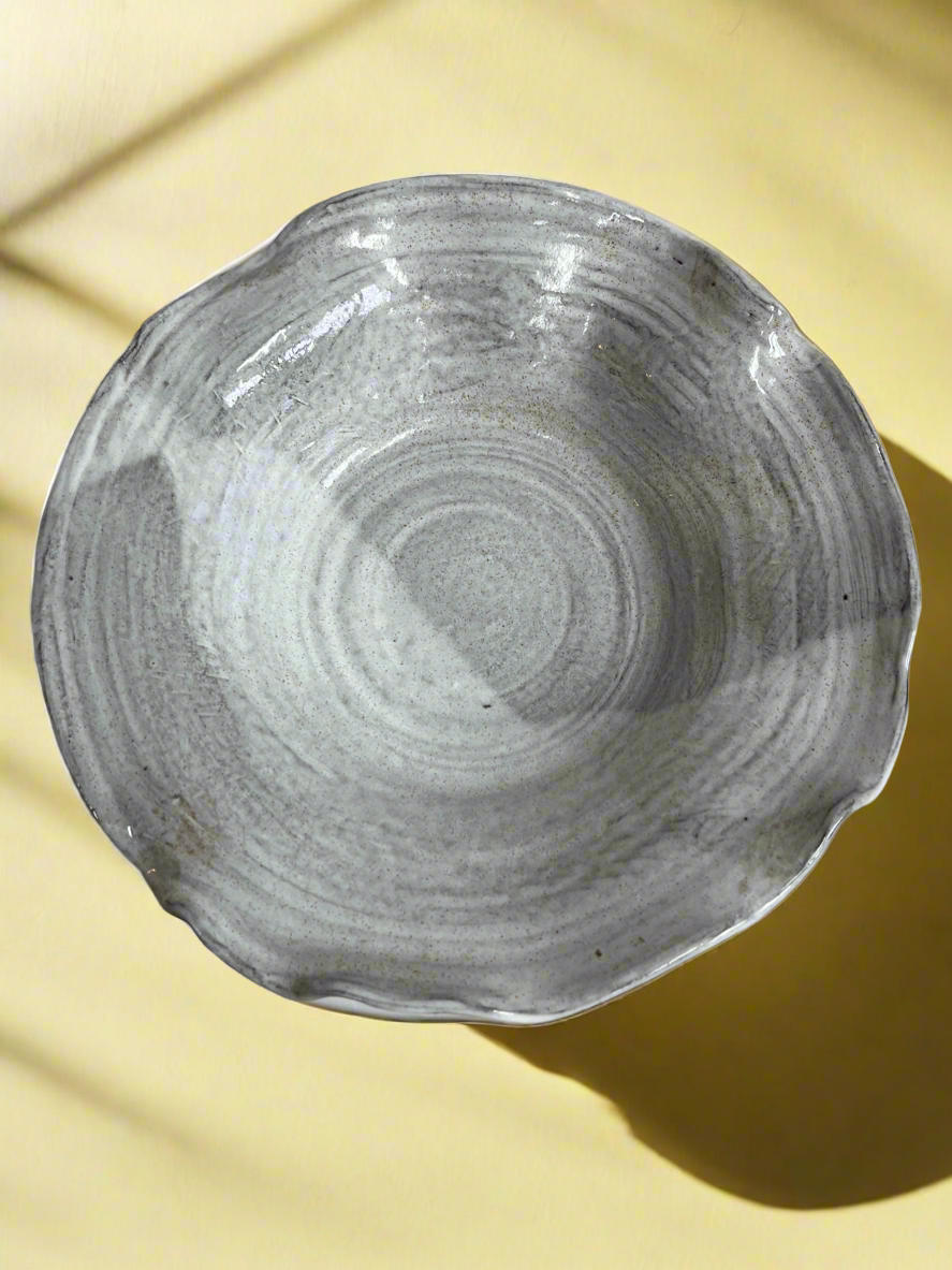 Iris bowl