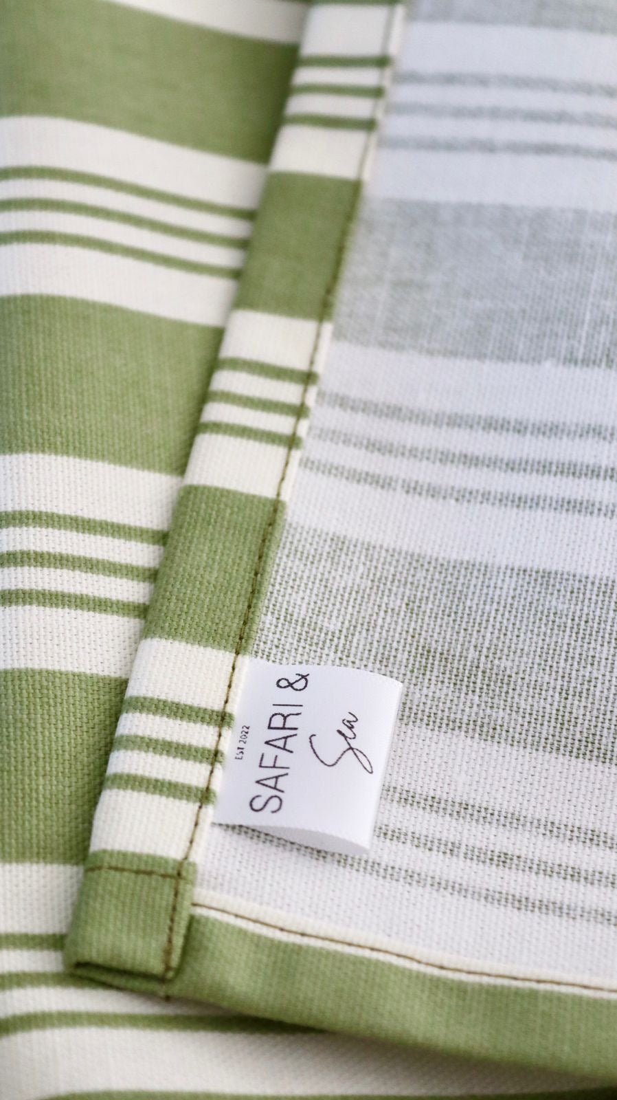 Candy stripe table runner