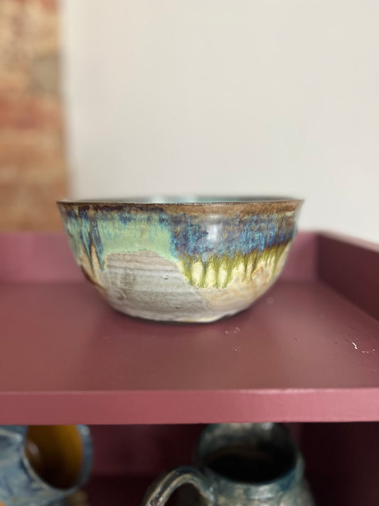 Betty bowl